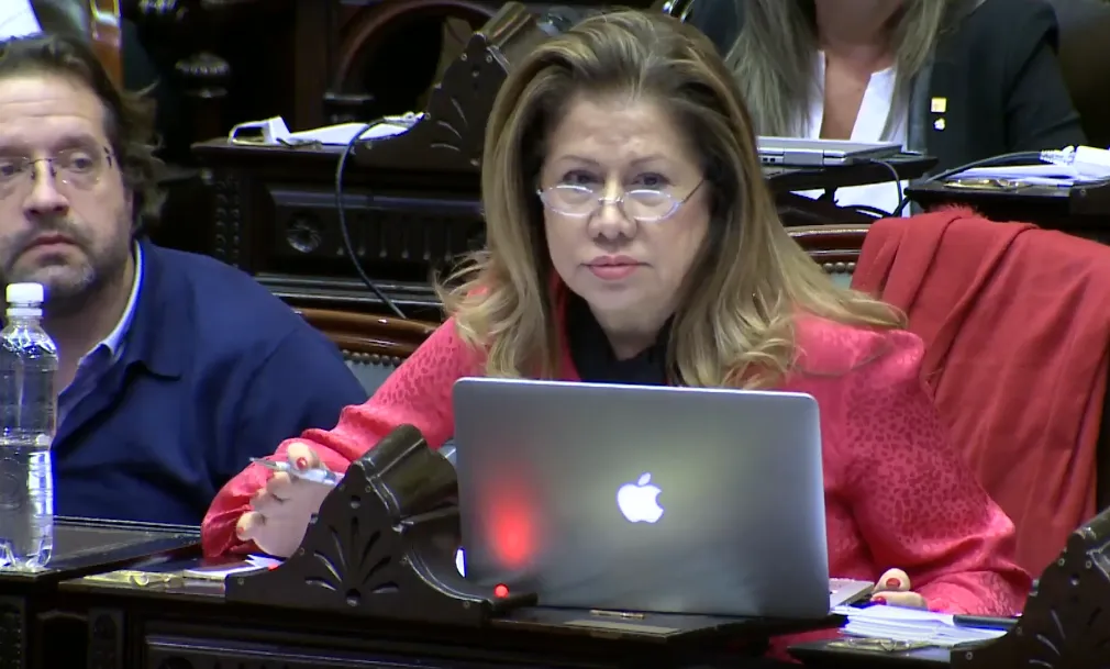 Camaño negó posible acuerdo entre el massismo y el kirchnerismo