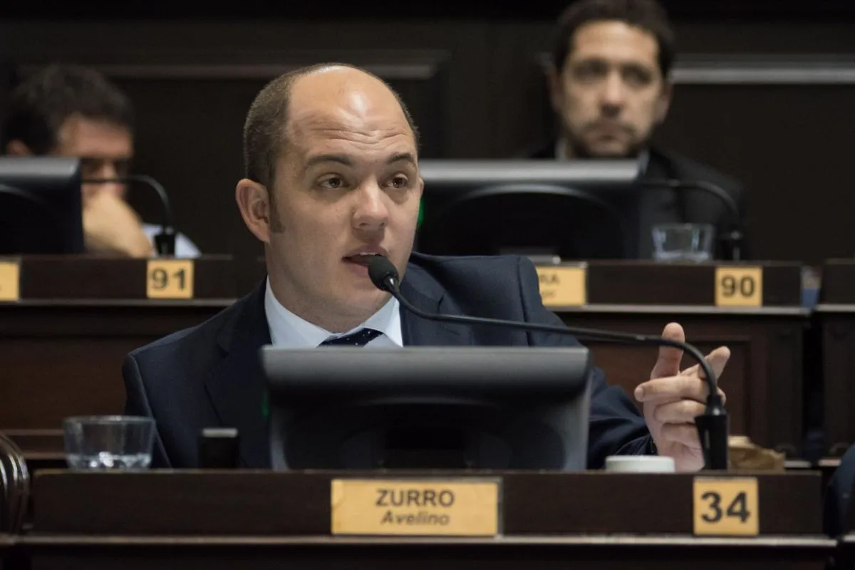 Avelino Zurro está en contra de la eliminación de la dirección del Archivo Histórico bonaerense
