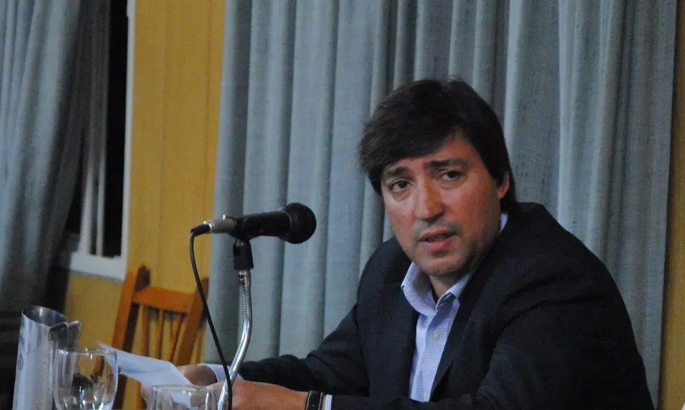 Acerbo firmó un convenio para la ampliación de red de gas