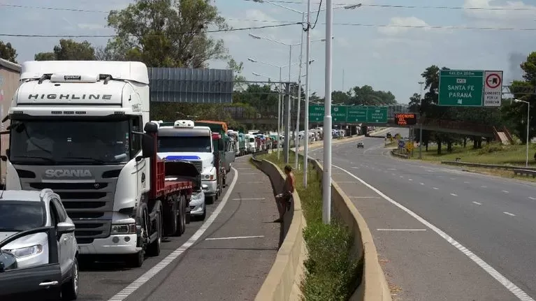 Transportistas protestarán hoy en el Obelisco en reclamo de mas gasoil