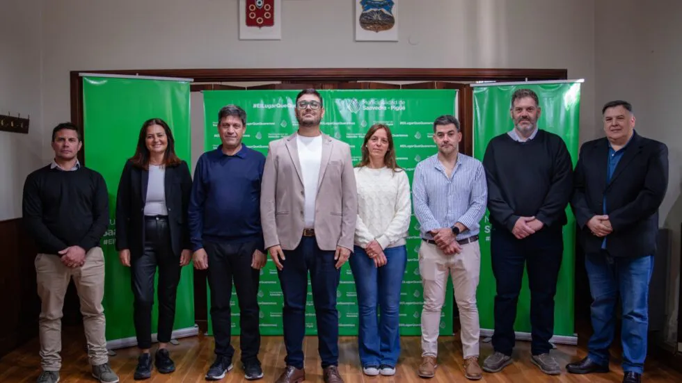 Matías Nebot y su gabinete