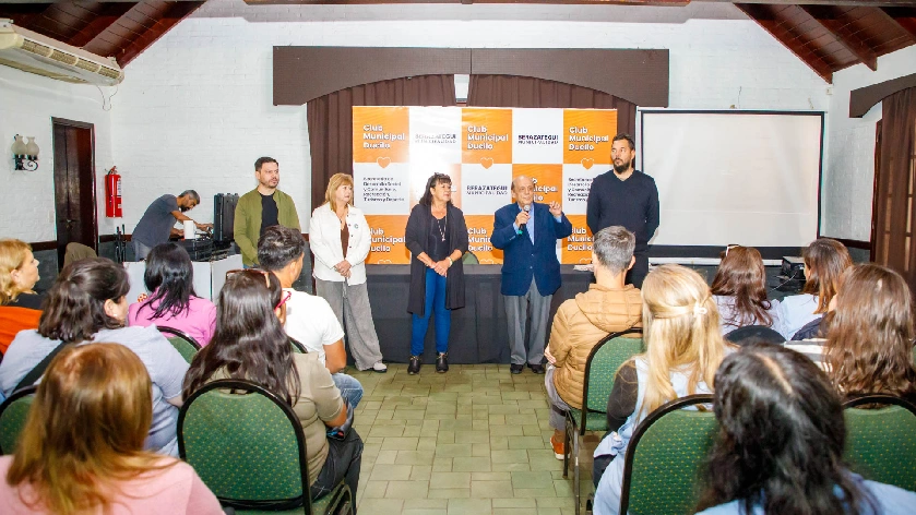 Mussi en el encuentro anual de cooperadoras escolares de Berazategui