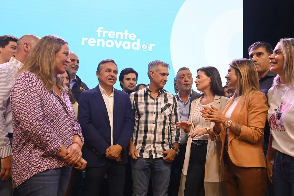 El Frente Renovador renovó autoridades Giuliano a la cabeza1