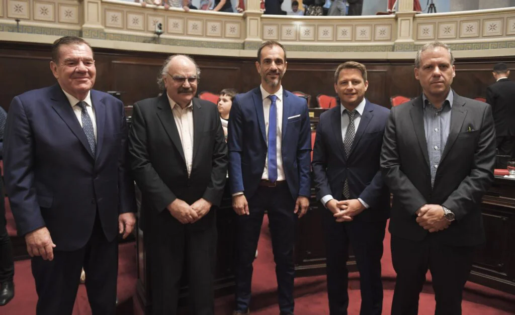 El bloque de senadores del PRO