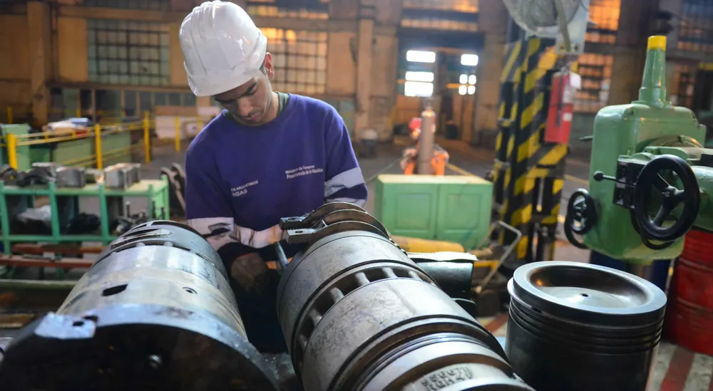 El uso de la capacidad instalada de la industria bajo al 60% en noviembre, informo el Indec