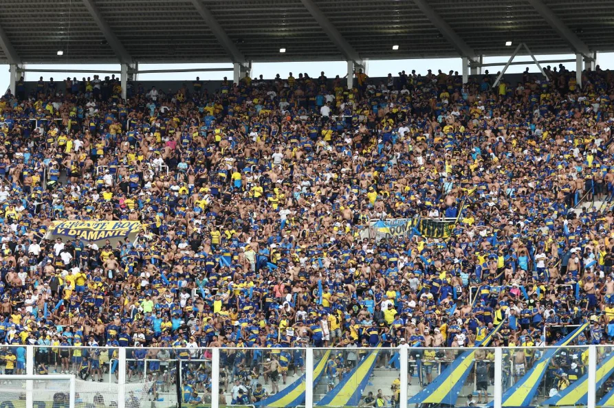 La hinchada de Boca en el estadio Kempes.