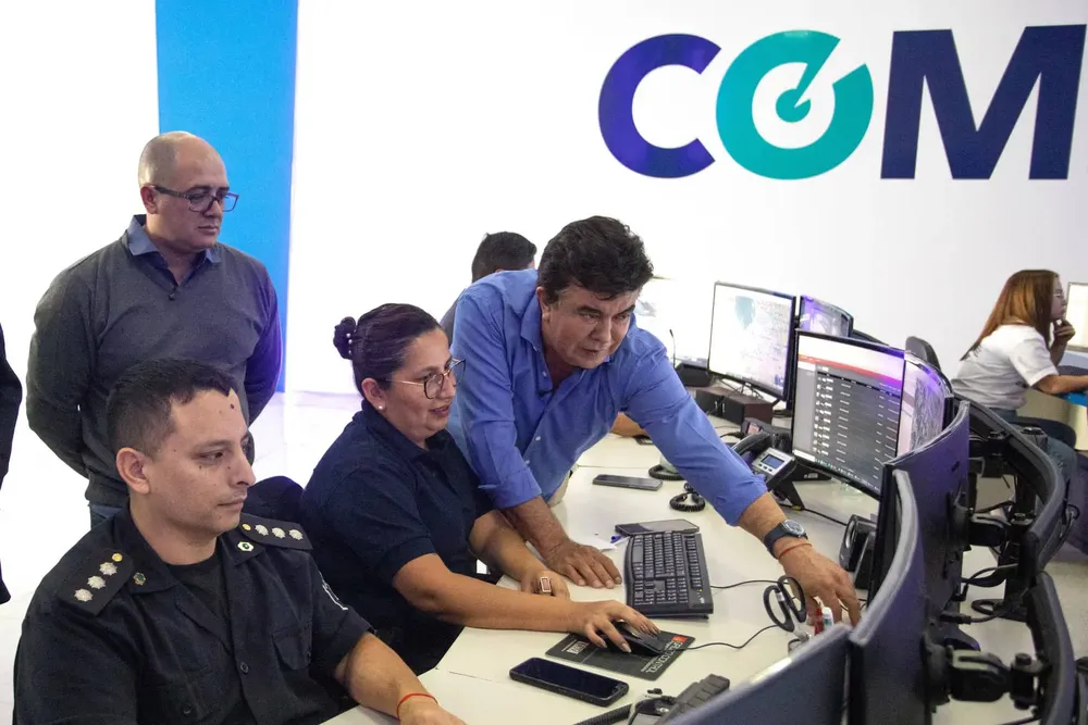 Con Inteligencia artificial, el COM de La Matanza incorpora última tecnología en protección ciudadana (1)