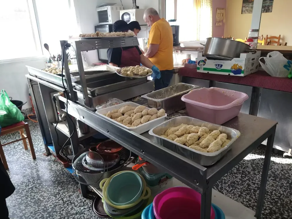 Nuevo golpe judicial a Milei por la política alimentaria 1 Alimentos