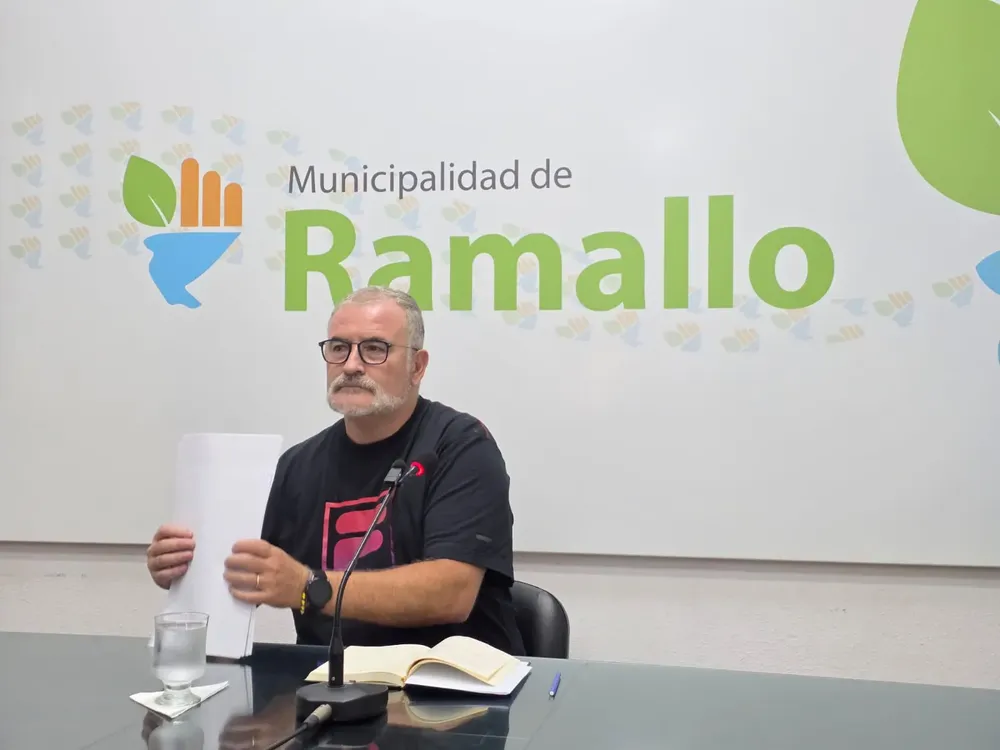 Poletti otorga nuevo aumento salarial.