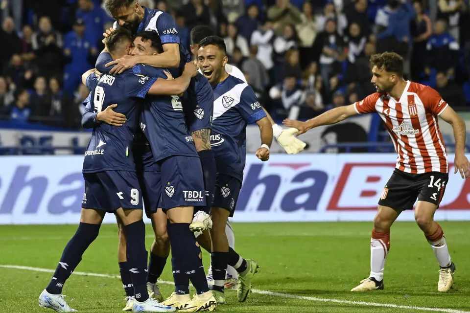 Velez Estudiantes
