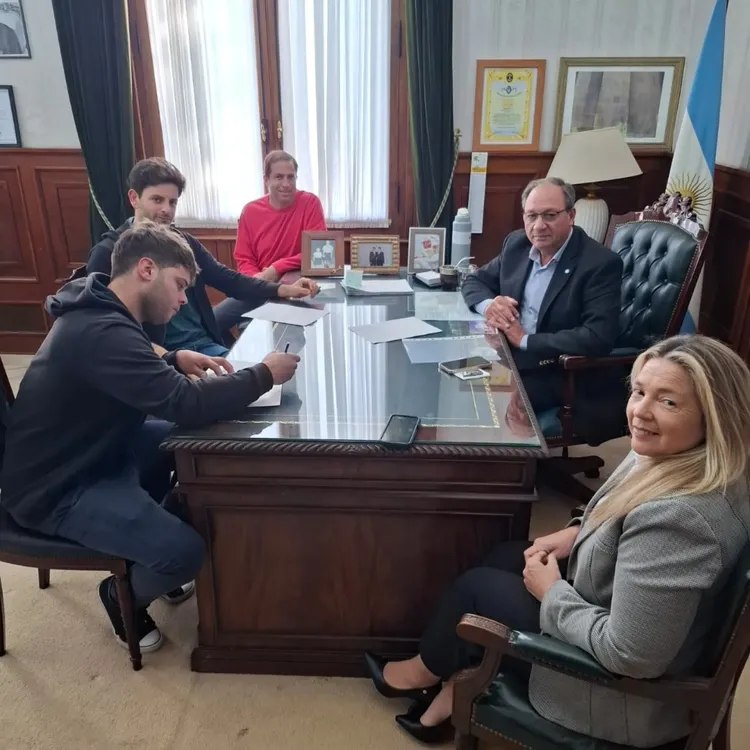 Capra firmó un Comodato con la “Asociación Civil Parque Motor General  Alvear”