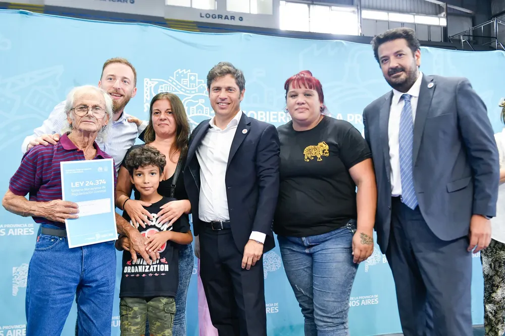 kicillof en lomas de zamora01