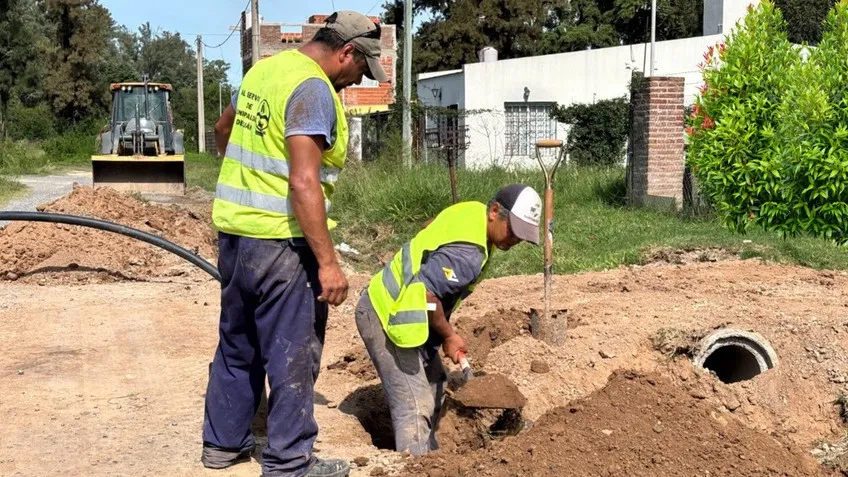 Se construyó la nueva red de agua potable del barrio Padre Varela