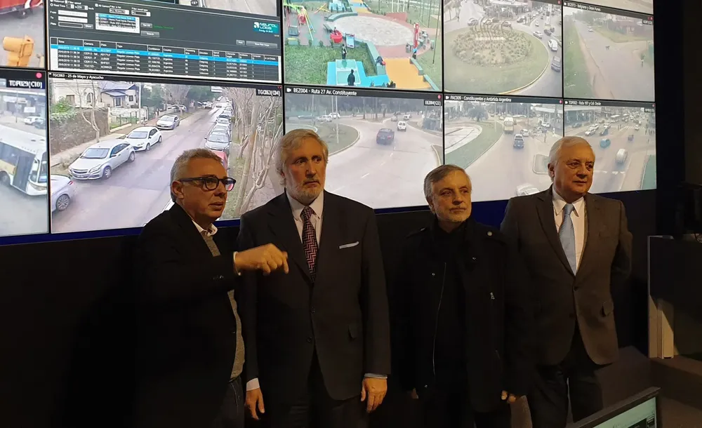 Julio Zamora rubricó un acuerdo con Conte Grand