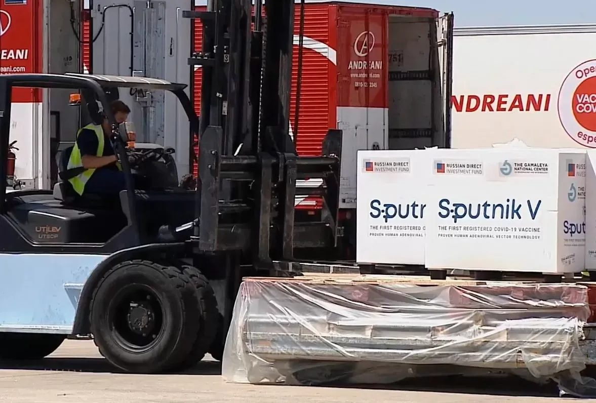 Andreani busca empleados en todo el país: Dónde enviar el CV para ganar de $90.000 a $295.000 mensuales