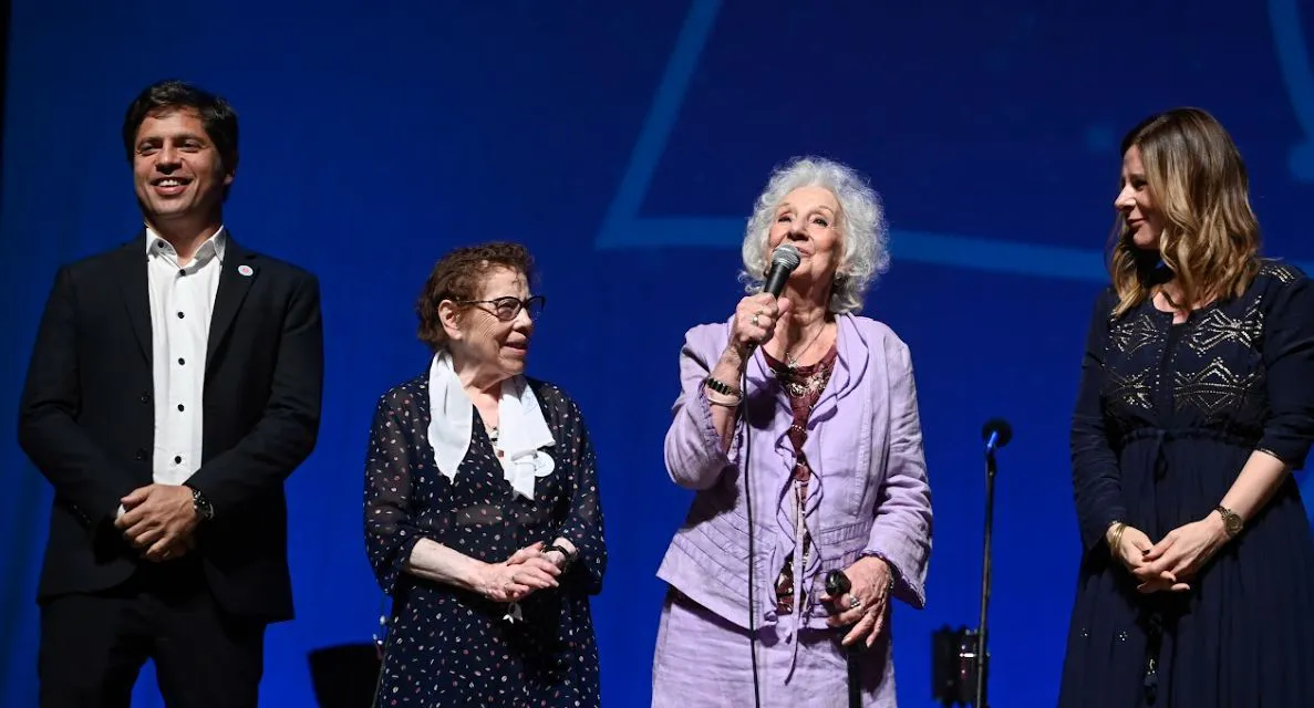 Un merecido homenaje a las Abuelas