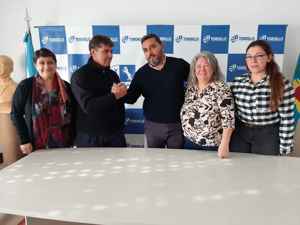 Tordillo: se acordó con UPCN un aumento salarial y pase a planta permanente de trabajadores municipales