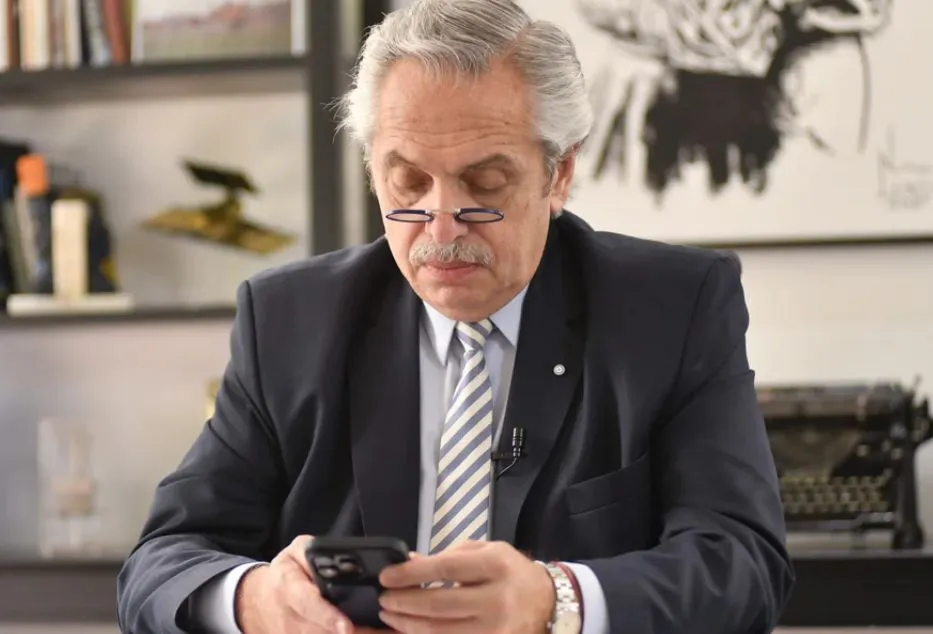 _Alberto Fernández 19 Alberto Fernández