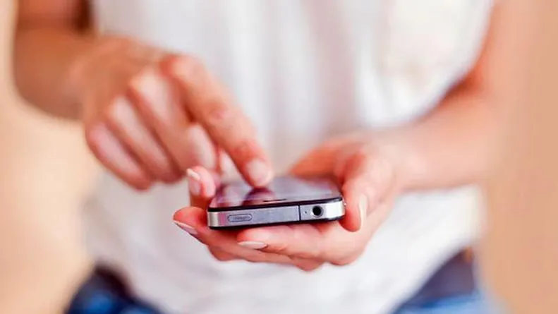 Dirigentes opositores critican declaración como servicio esencial de la telefonía, internet y cable