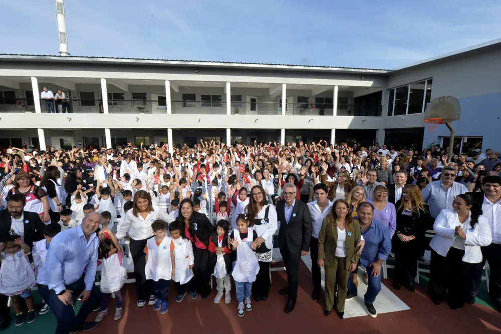 Julio Zamora inauguró la Escuela Primaria N°23 Pablo Pizzurno de Don Torcuato