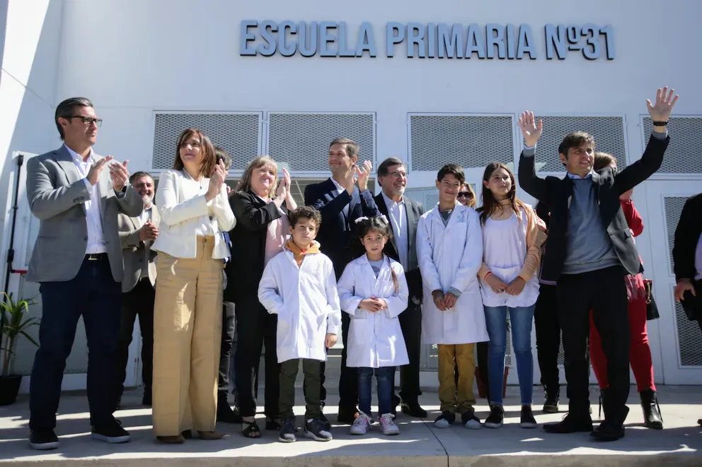 Kicillof en la Escuela Primaria N31