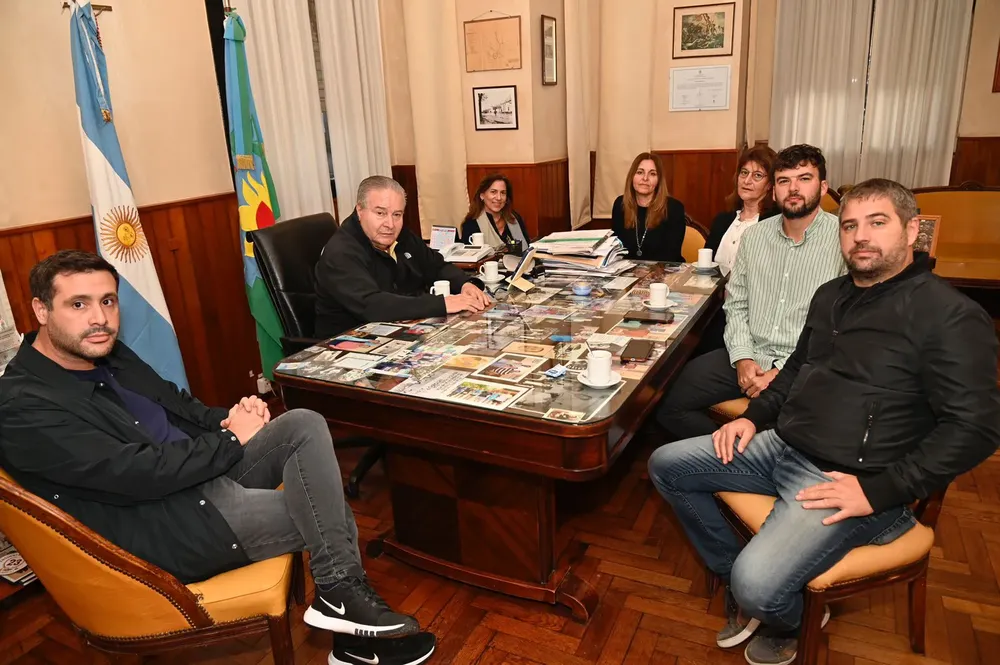 Alessandro recibió a autoridades del Ministerio de Desarrollo de la Comunidad.