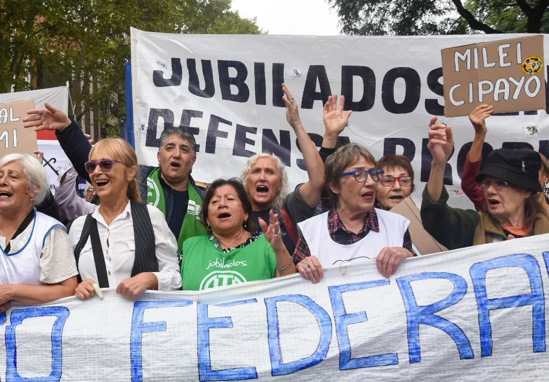 Paro y movilización: el reclamo bonaerense por los fondos recortados