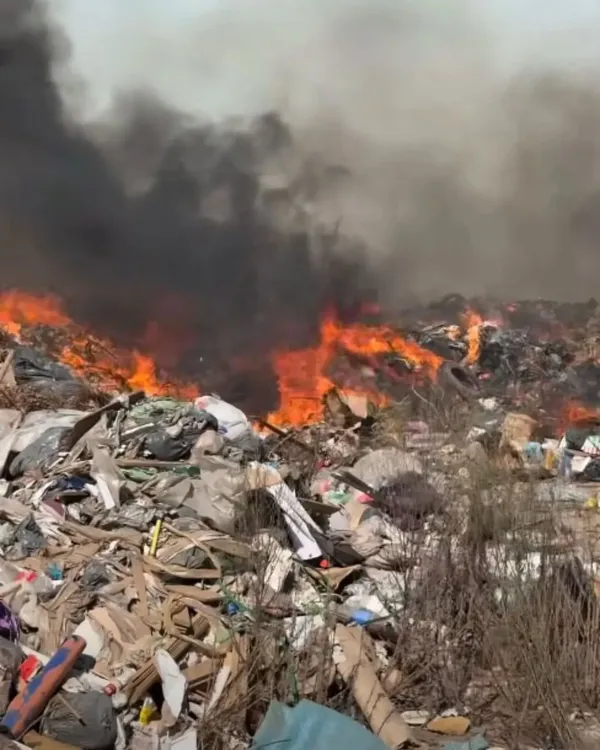 Incendio en el basural de Nueve de Julio