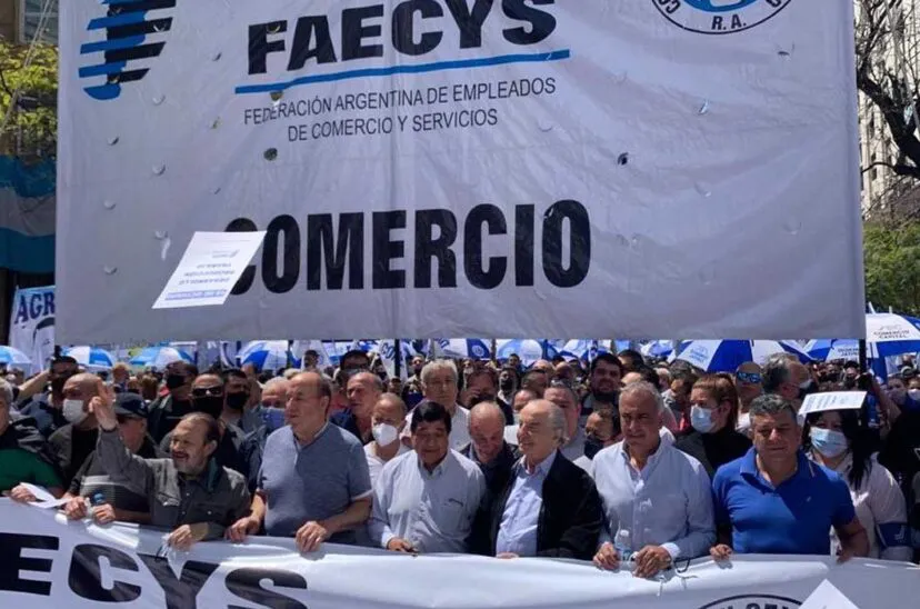 Logran importante acuerdo salarial para los empleados de comercio.