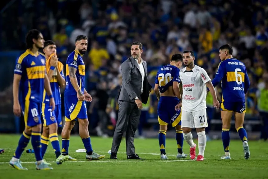 El plantel de Boca se fue abucheado de la cancha.
