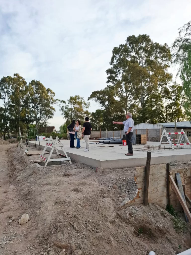 Marino encabezó encuentros con vecinos y recorrió obras en Villalonga