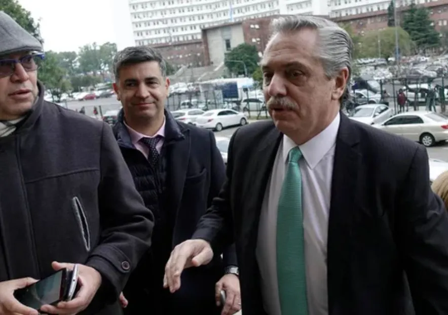 Alberto Fernández está acusado en el expediente