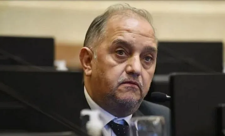 Carlos Linares 12-06-2024 16.40