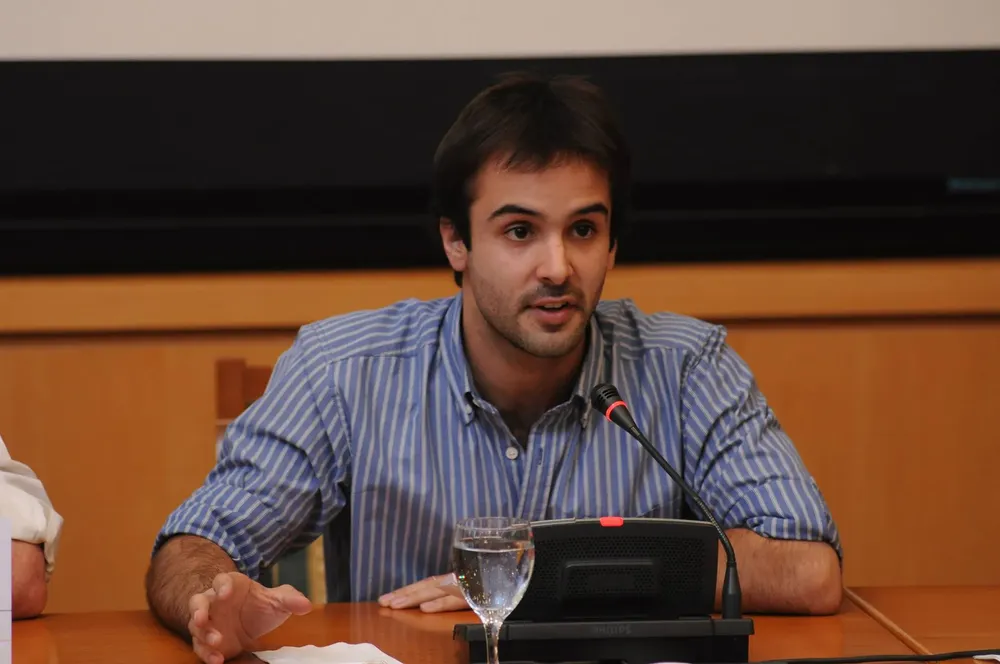 El diputado Maquieyra lamento que no se trato la Ley de Ficha Limpia porque transparenta la politica