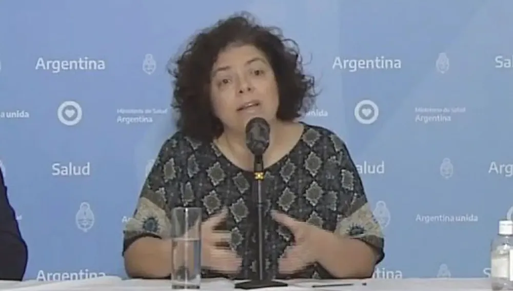 Vizzotti: "El momento de redoblar los esfuerzos es ahora para achatar la curva de contagios"