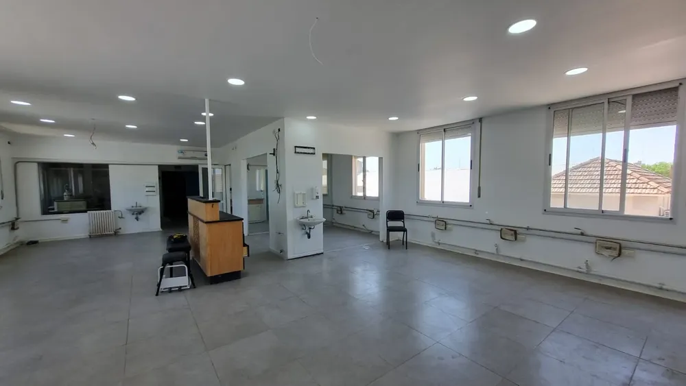 Restauración del sector de Hemodiálisis del Hospital Municipal Unzué 2