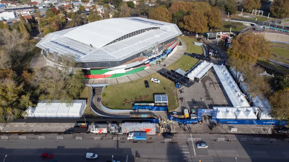 Premier Padel P1 (1) Premier Padel P1 (1)