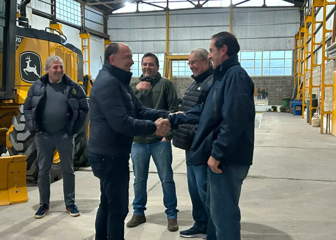 Tres Arroyos incorporó maquinaria 3