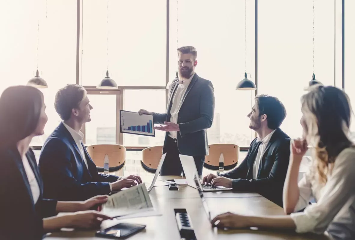 Gualicho para que “tu jefe te trate bien”: La receta mágica que es furor en redes