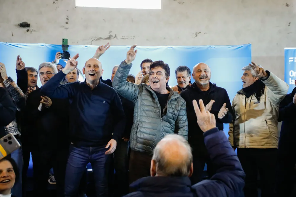 FE PLENARIO MDF ALBERTI 3.jpg