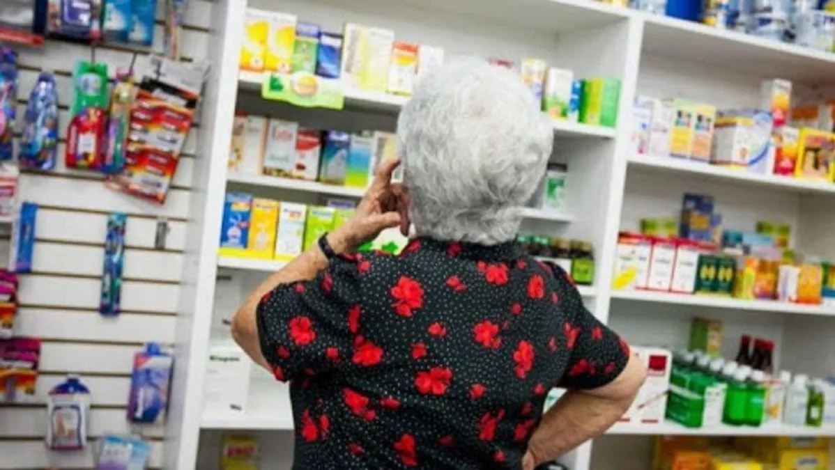 Medicamentos para adultos mayores subieron 5% en abril y superaron la inflación