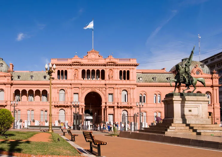 EN CASA ROSADA NIEGAN CAMBIOS EN EL GABINETE Y AFIRMAN QUE LA CARTA DE CRISTINA KIRCHNER FUE PARTE DE UNA AUTOCRÍTICA