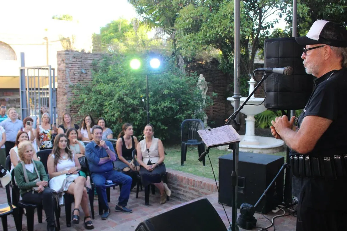 Nanni recibió a Gieco 2