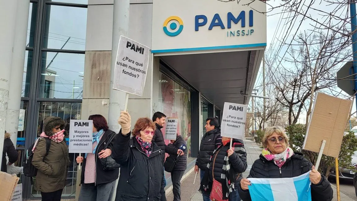 PAMI: denuncias, fallos y muertes que exponen la crisis
