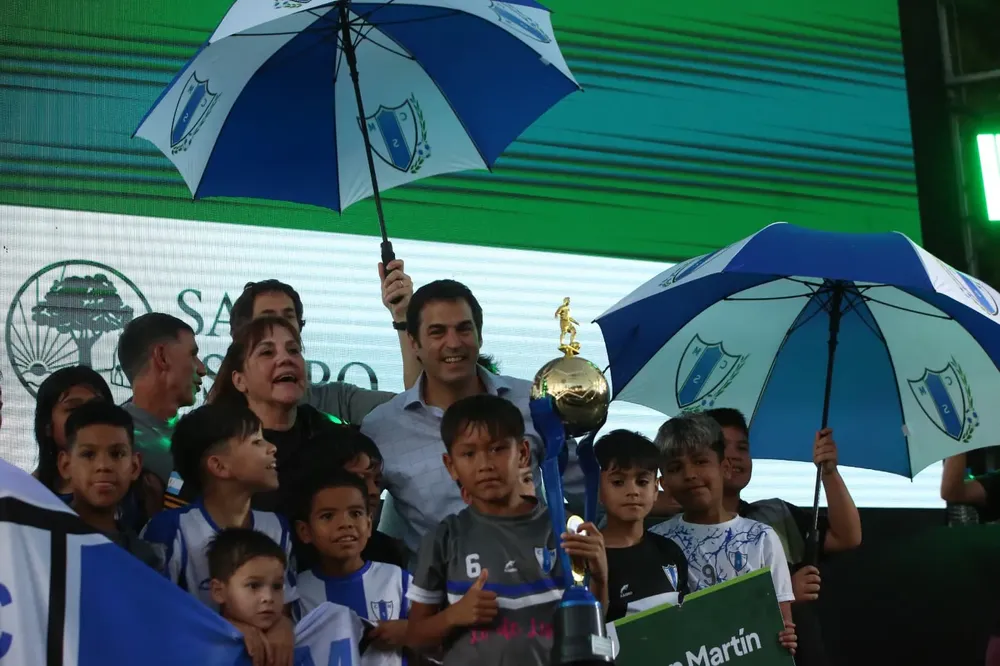 Lanús destacó la importancia de los clubes de barrio. (1)