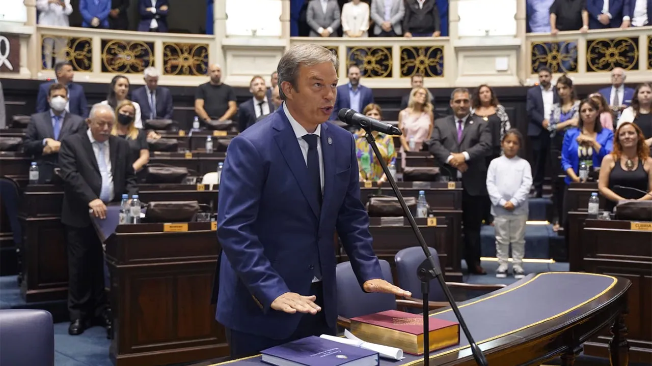 Cascallares juró como diputado provincial (2021)