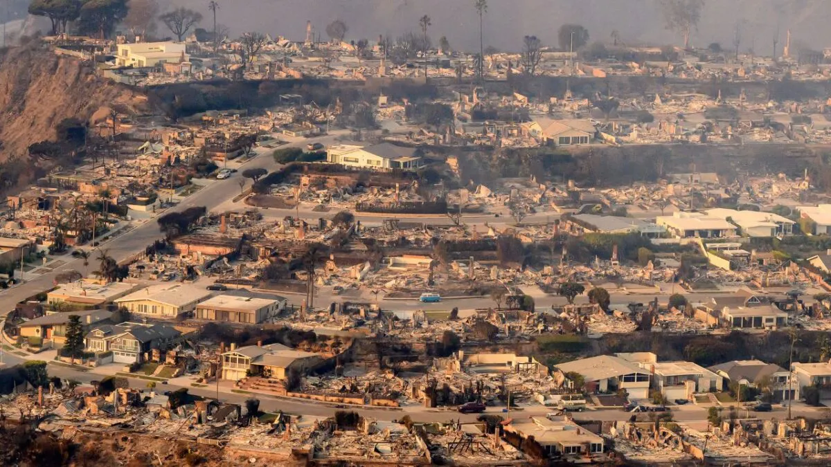 Toque de queda en Los Ángeles por saqueos tras incendios