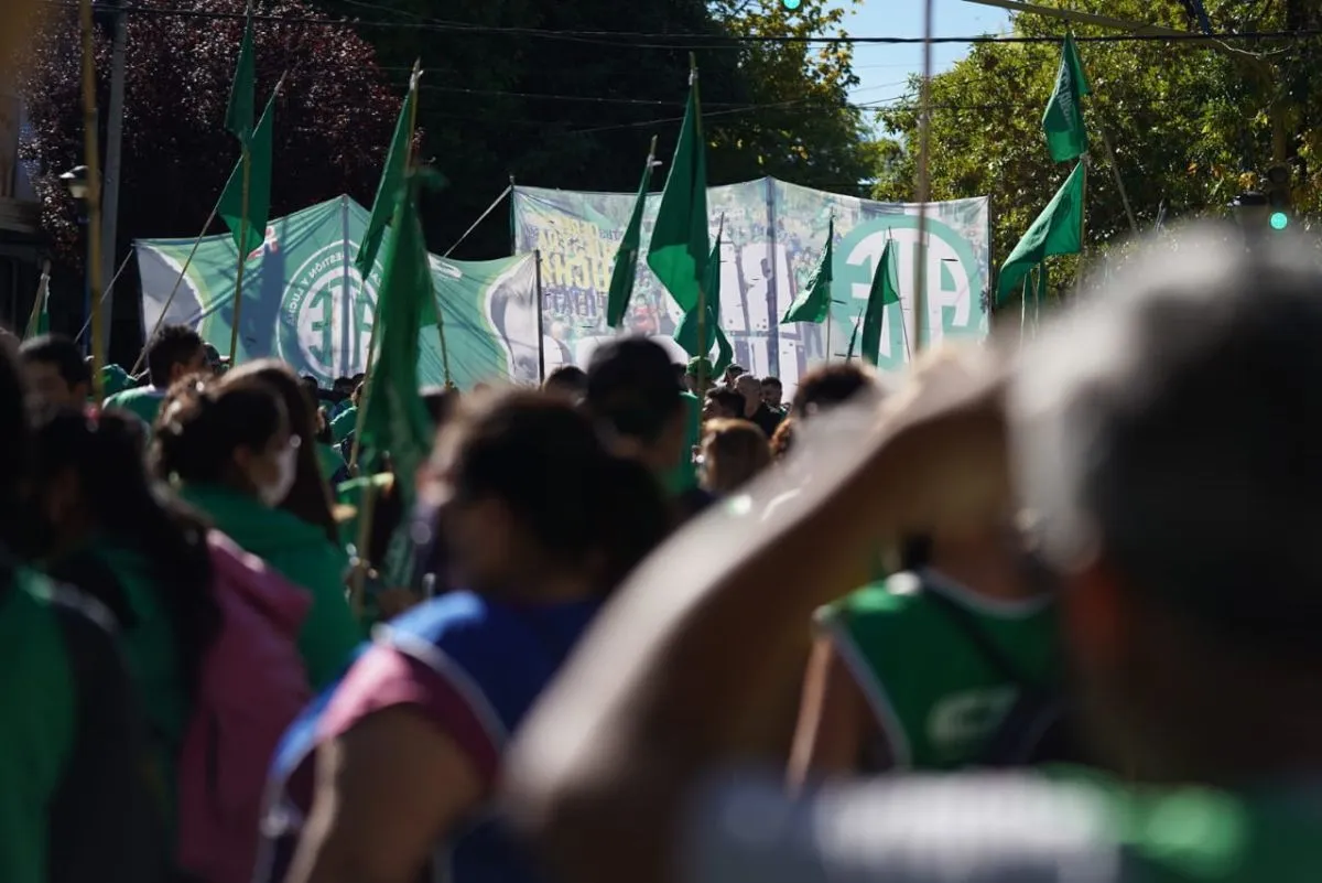 Asociación de Trabajadores del Estado (ATE) movilización Asociación de Trabajadores del Estado (ATE)