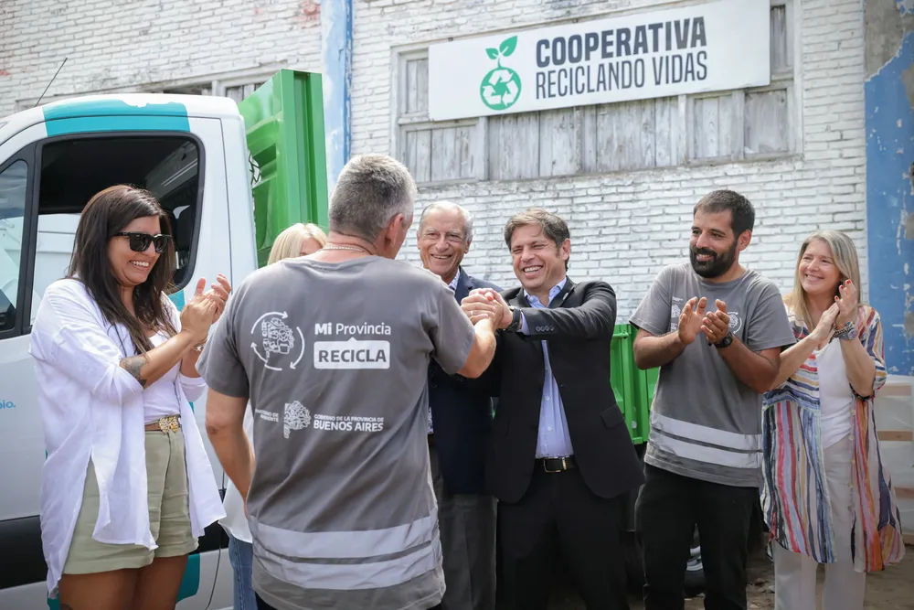 Axel Kicillof en Mar de Ajó. Axel Kicillof en Mar de Ajó.