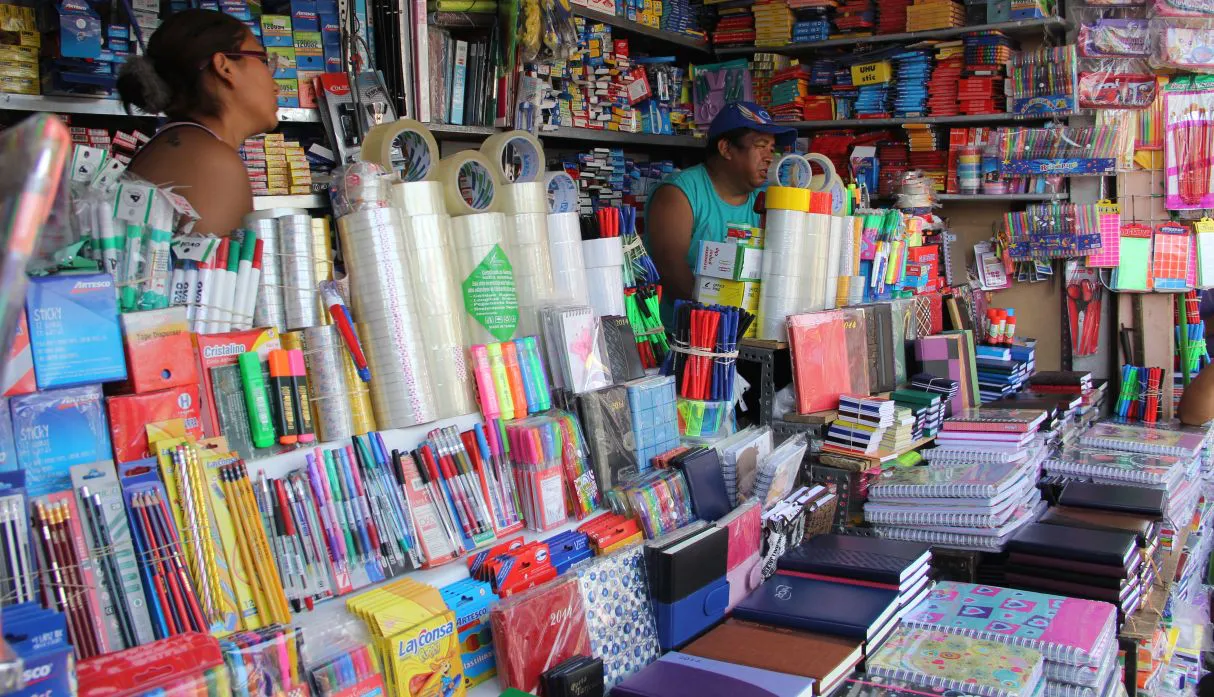 Desde la Cámara de librerías calculan gastos de $ 8.000 por mes en útiles escolares.